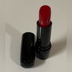 (011) NEW Lancôme Lipstick in 181 Red Stiletto (Cream)